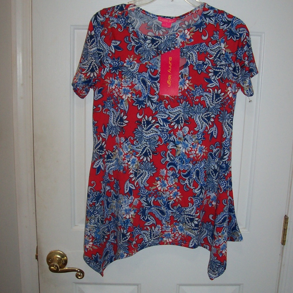SUNNY LEIGH NWT TUNIC TOP GRACE PAISLEY M